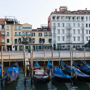 https://hotel-paganelli.hotelslidodijesolo.com